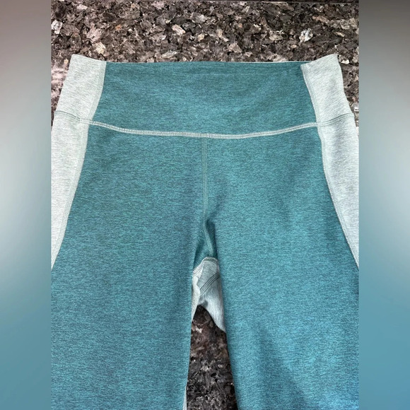 Outdoor Voices x Madewell 3/4 Crop Warmup Leggings Emerald Slate Size Medium M - Picture 6 of 10